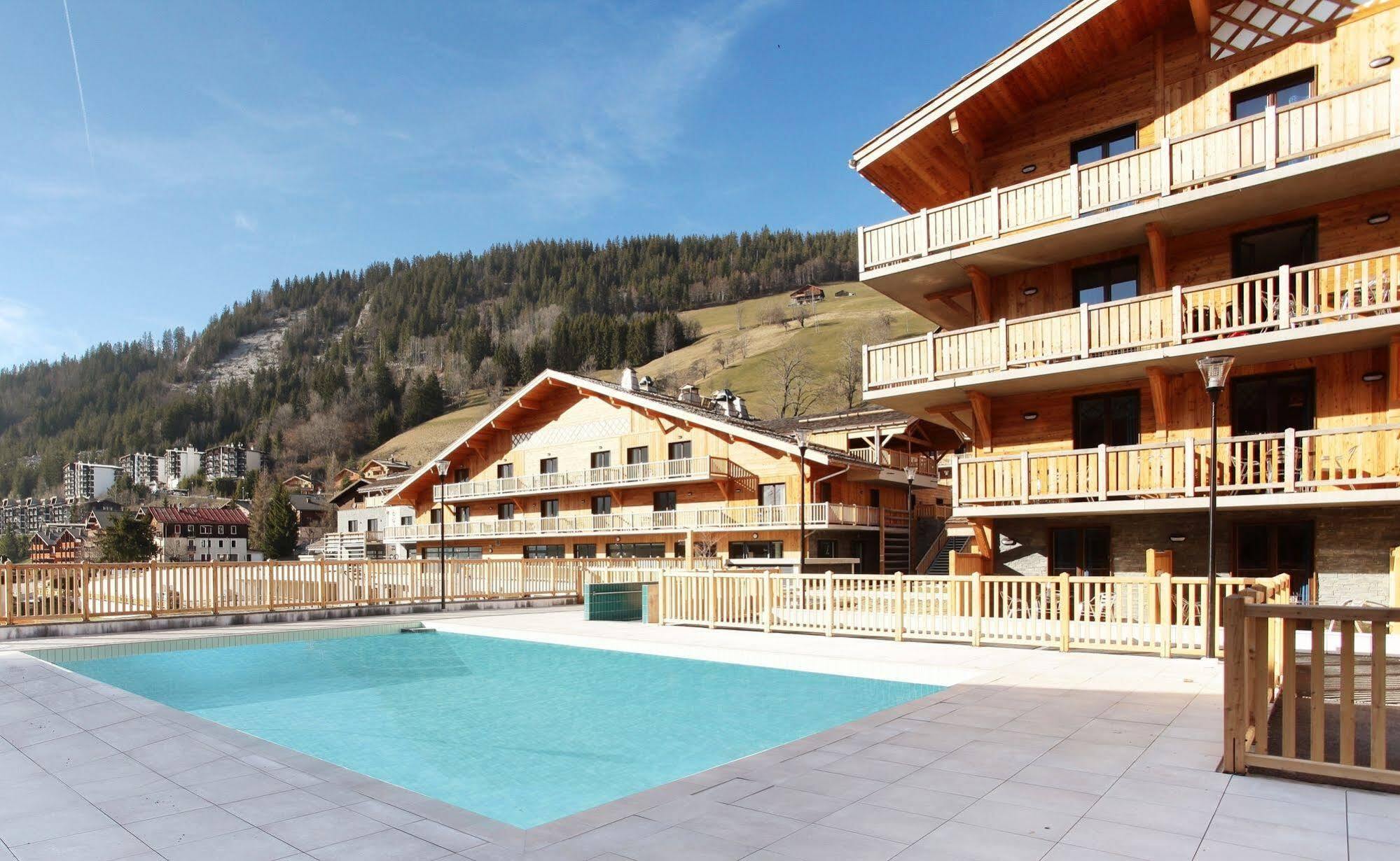 Residence Prestige Odalys Mendi Alde La Clusaz Exteriör bild